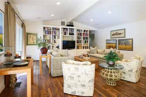 $2,375,000 | 11241 Russwood Circle, Dallas, TX 75229