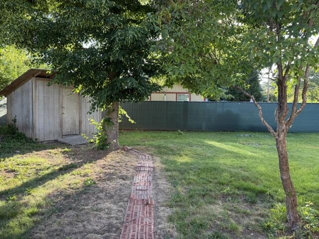 649 Sunset Way Grants Pass, OR 97527 - Photo 7 of 20 IMG_6734