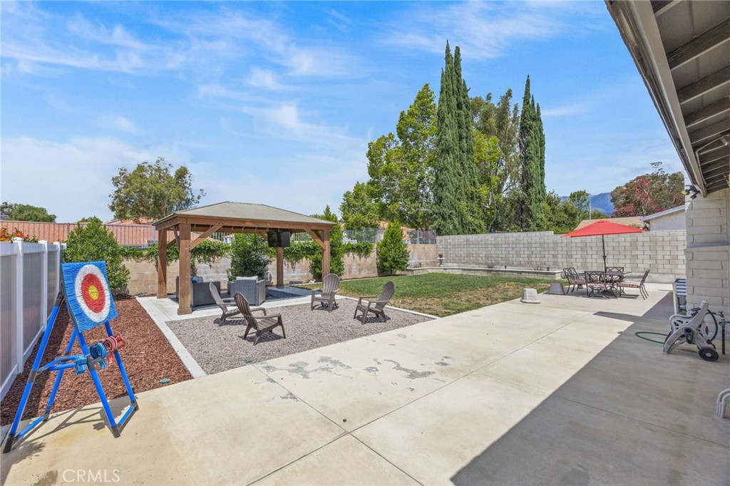 8244 Avenida Leon Rancho Cucamonga, CA 91730 - Photo 33 of 43