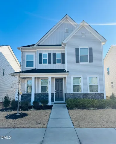 $2,395 | 292 Edge Of Auburn Boulevard, Raleigh, NC 27610