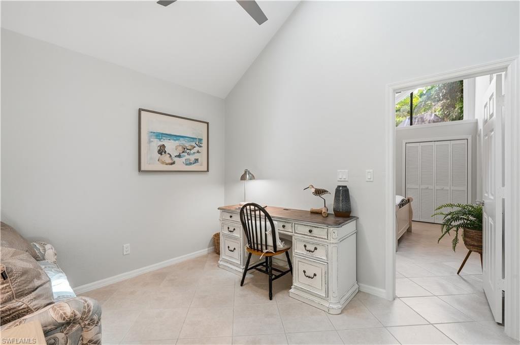 1281 Solana Road Naples, FL 34103 - Photo 15 of 28