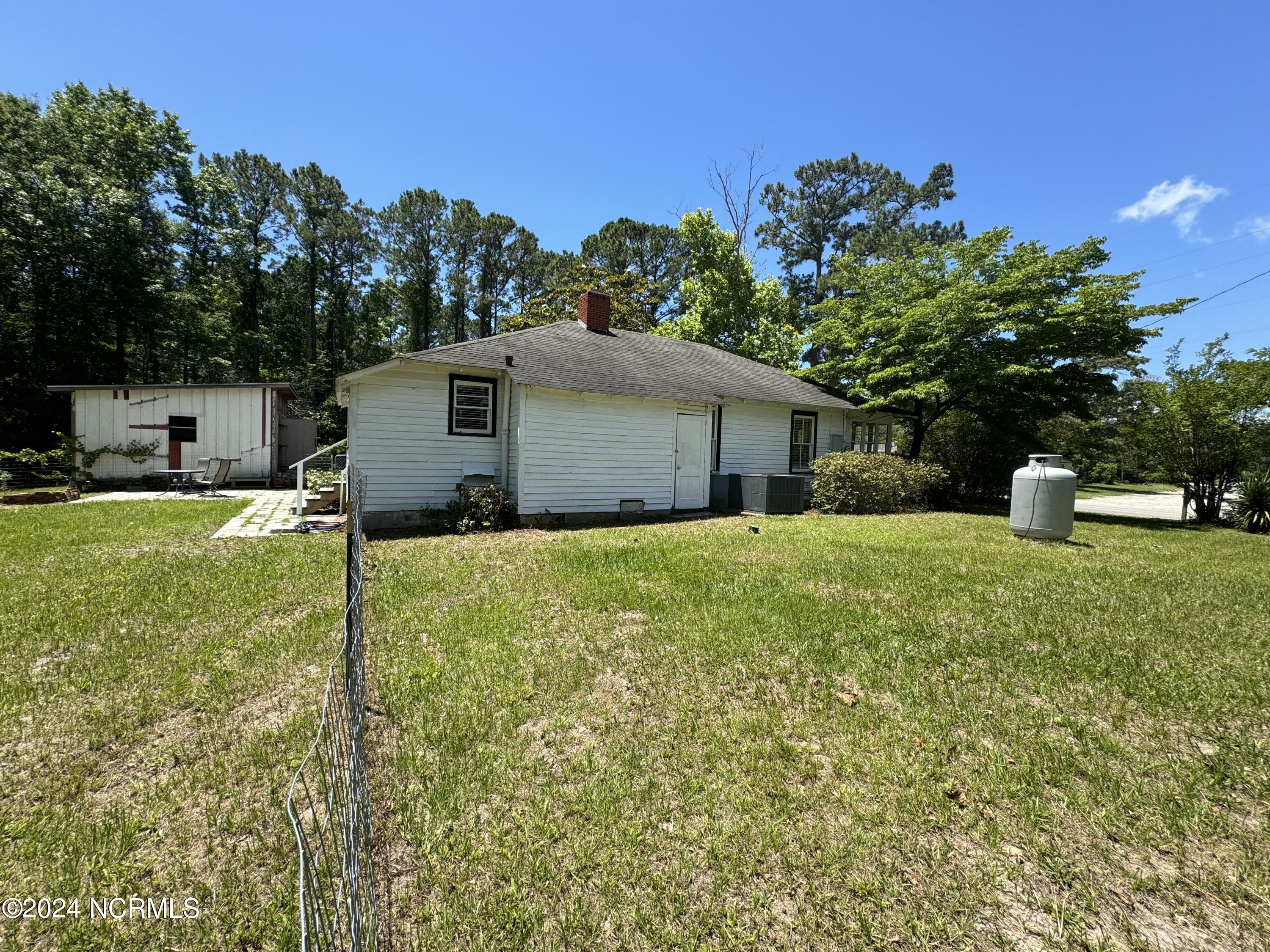 2290 Kirby Road Southwest Supply, NC 28462 - Photo 6 of 29 Side Of Home