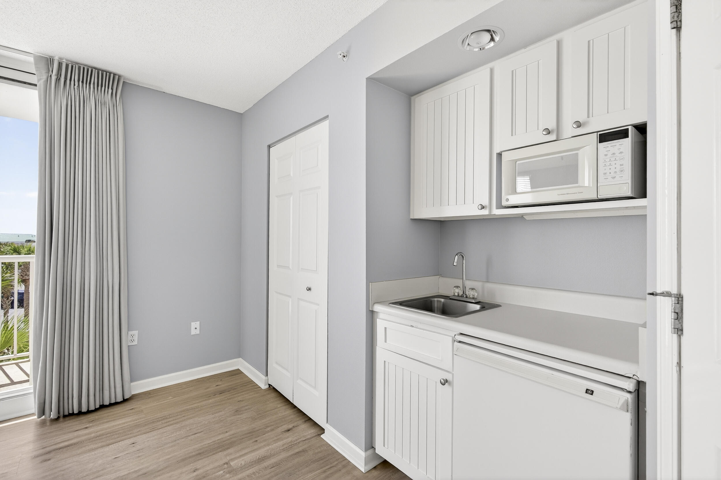 970 Highway 98, Unit 207 Destin, FL 32541 - Photo 6 of 55 DSC04319