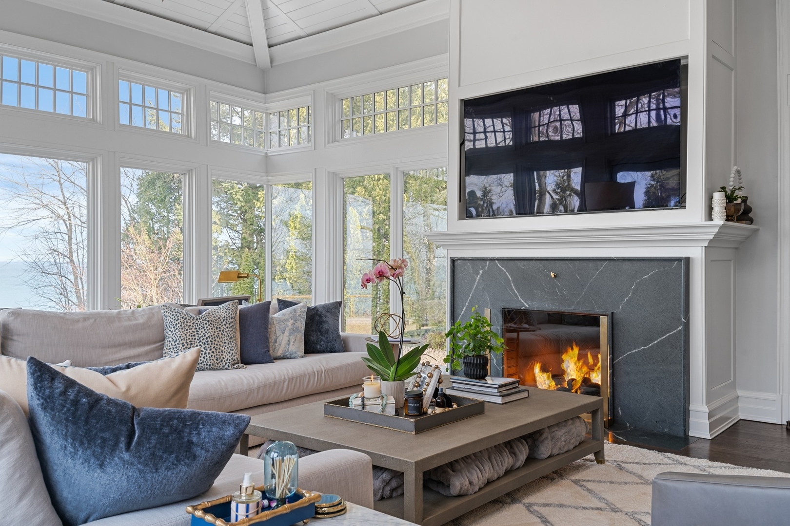 381 Sheridan Road Winnetka, IL 60093 - Photo 8 of 60 a living room with furniture and a fireplace