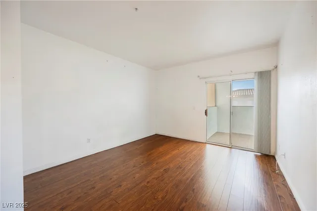 $249,000 | 6480 Annie Oakley Drive, Unit 211, Las Vegas, NV 89120