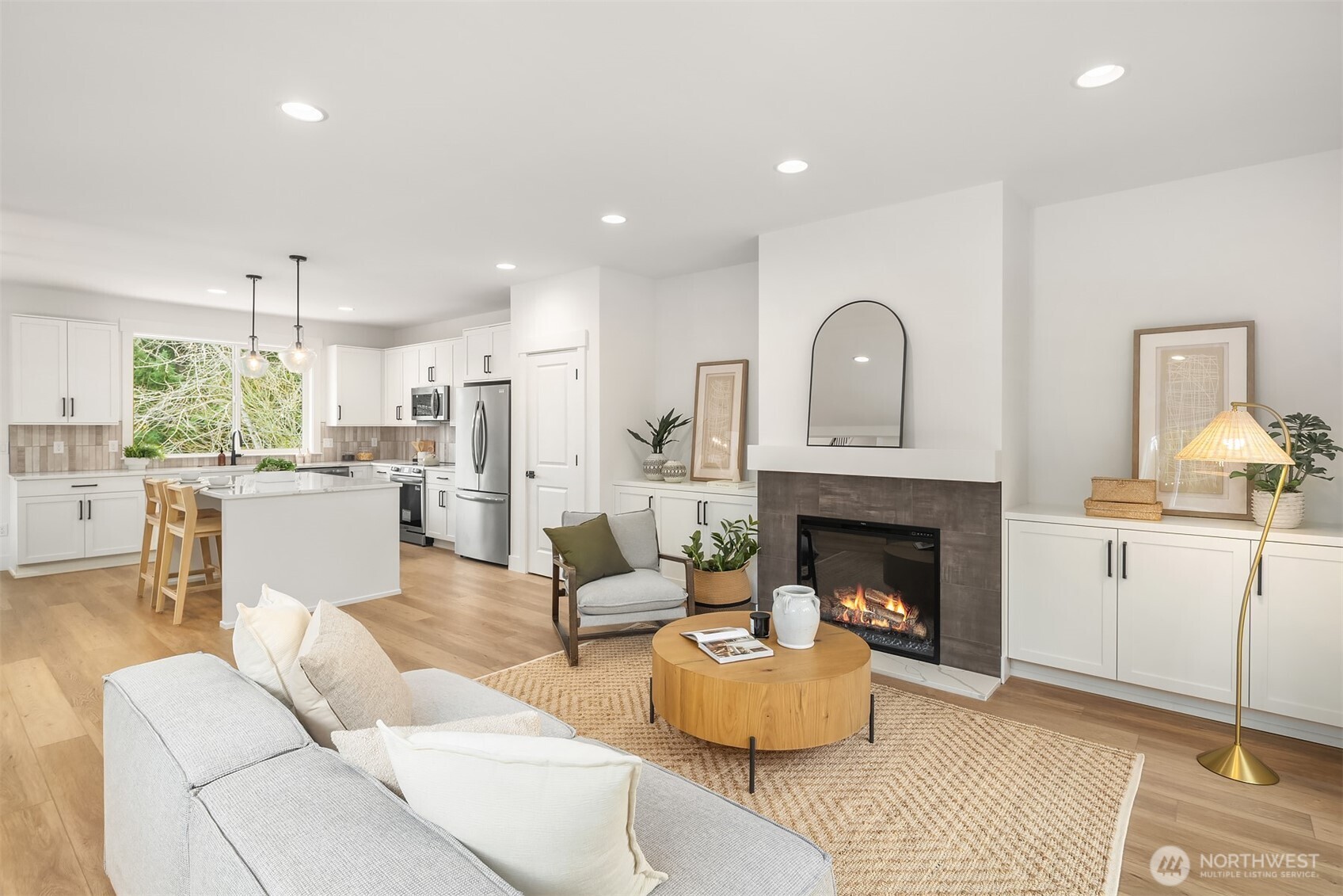 404 Edmonds Avenue Northeast Renton, WA 98056 - Photo 7 of 33