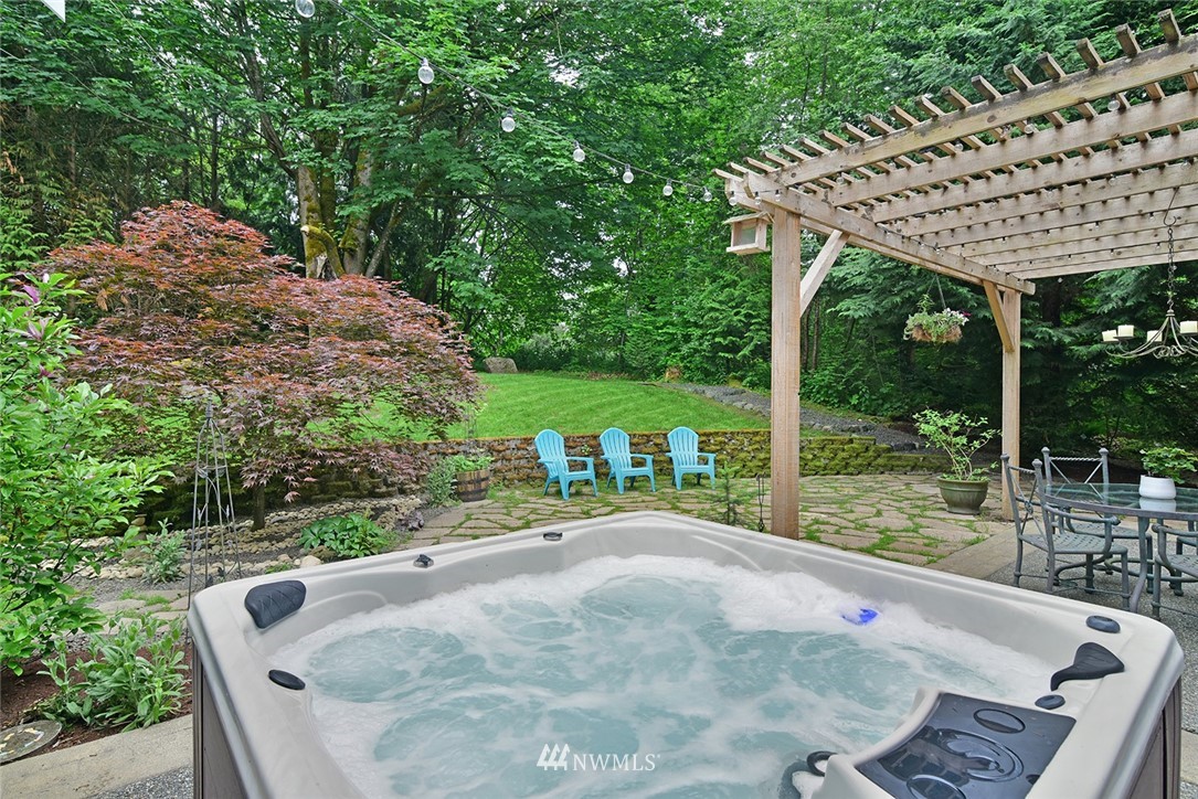 6452 Haley Loop Road Northeast Bainbridge Island, WA 98110 - Photo 22 of 25