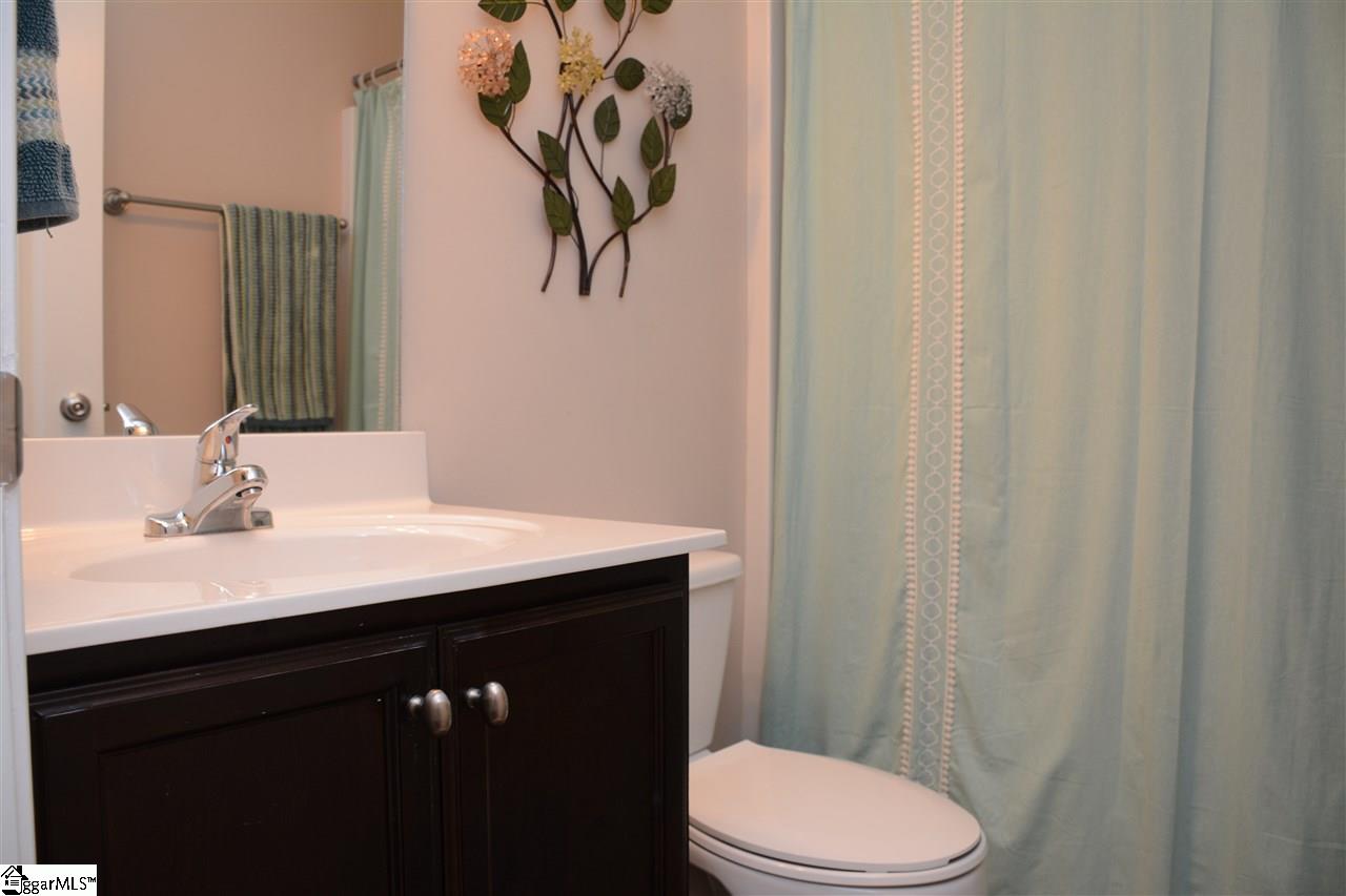 213 Dayside Court Greer, SC 29651 - Photo 16 of 26 Gallery Image 16
