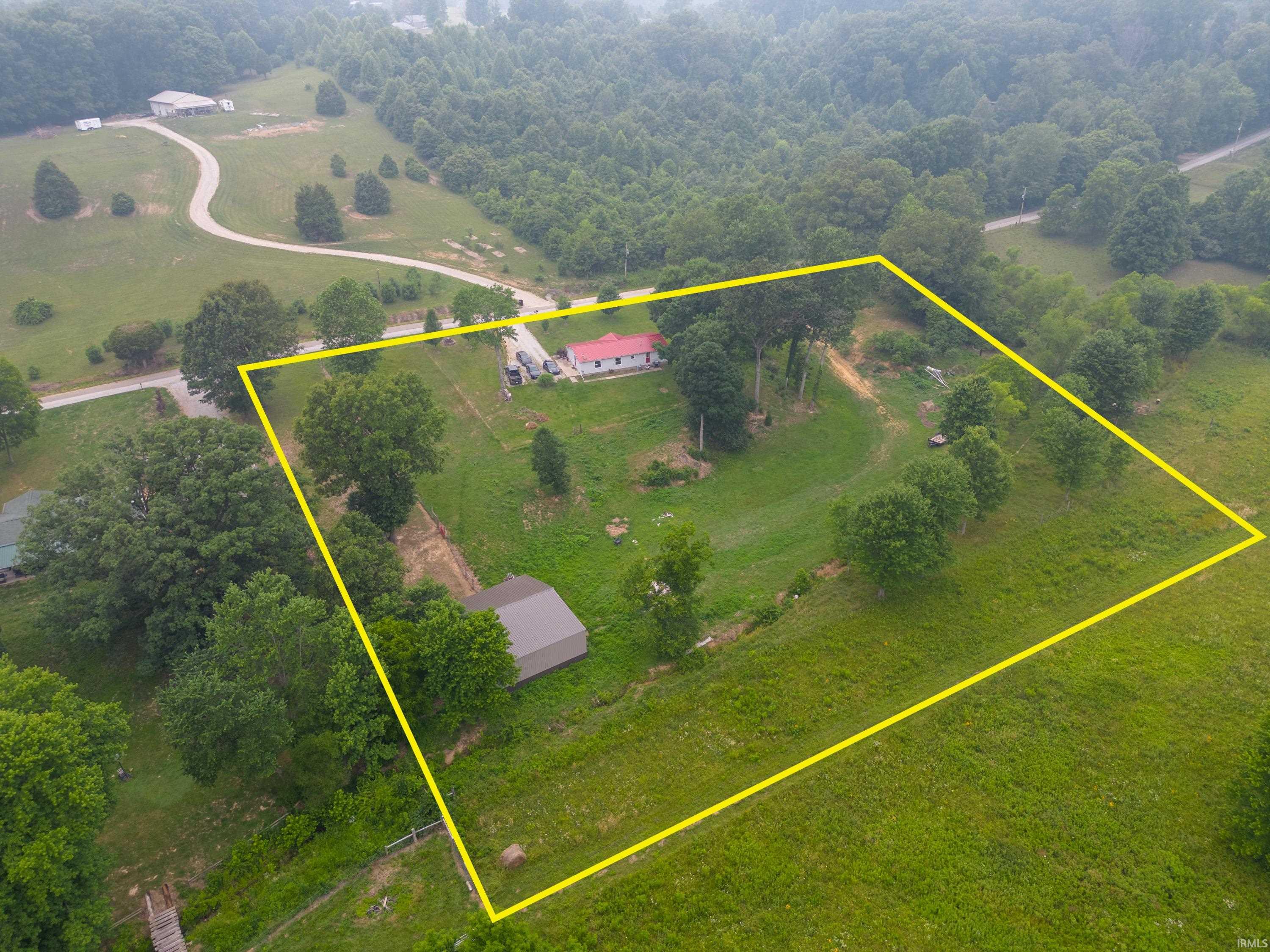 1324 North Holtsclaw Road Bloomfield, IN 47424 - Photo 1 of 30 Gallery Image 1