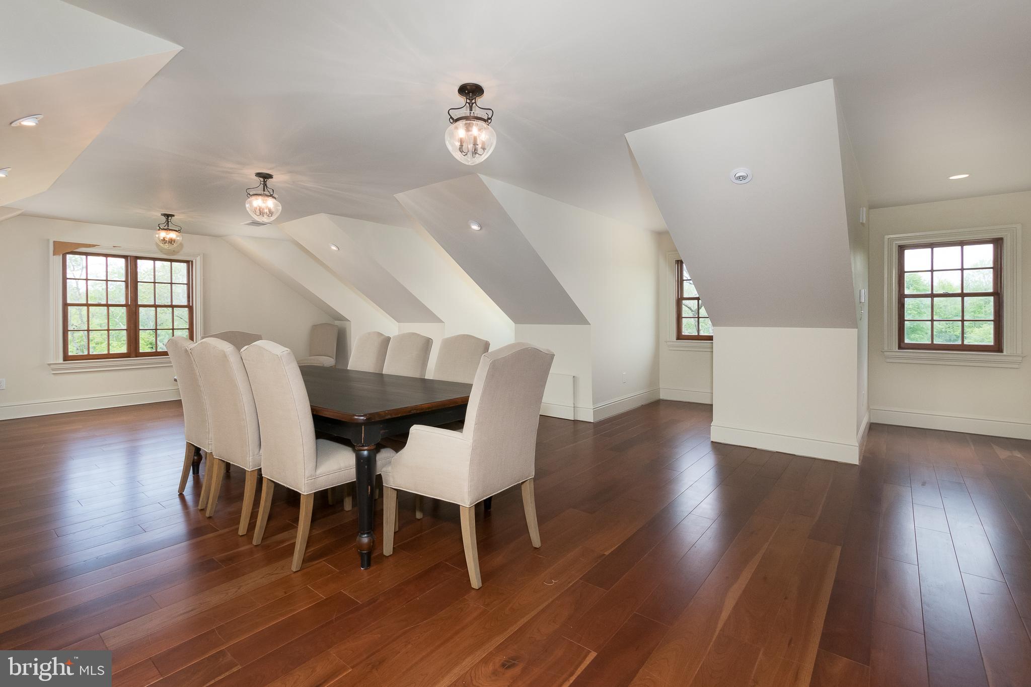 80 Mapleton Road Princeton, NJ 08540 - Photo 41 of 55 Bright, large and private