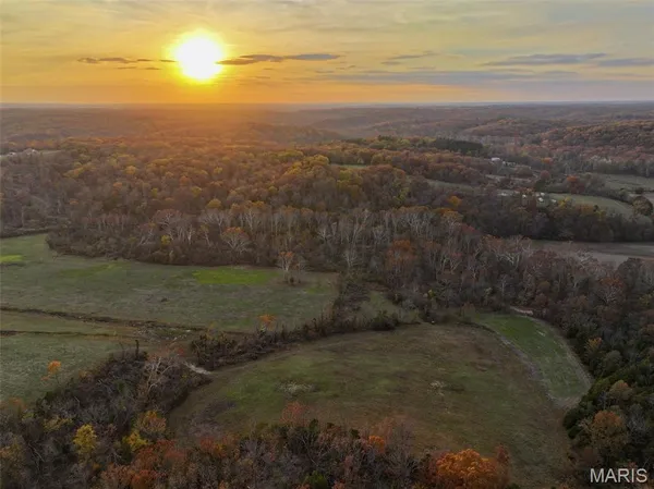 $299,988 | 36-acres Highland Fling, Sullivan, MO 63080