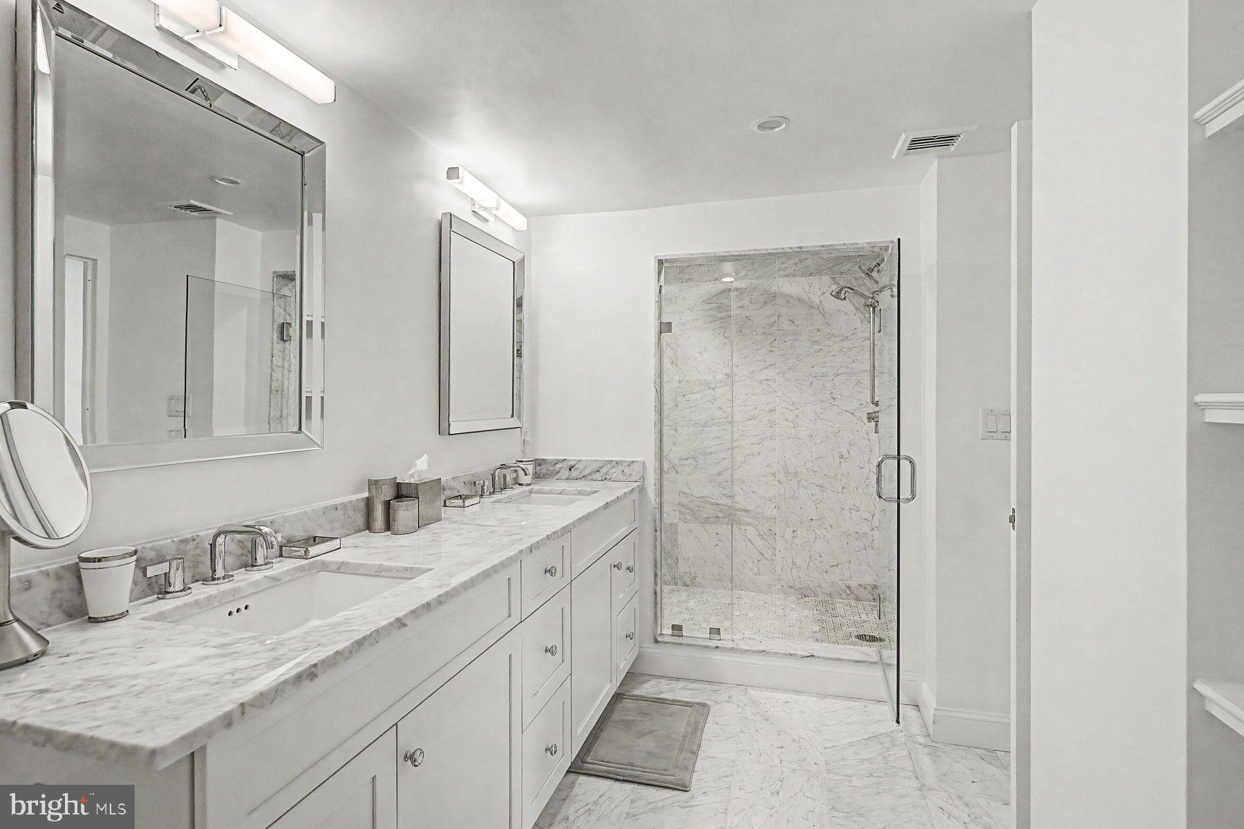 202-210 West Rittenhouse Square, Unit 1808 Philadelphia, PA 19103 - Photo 34 of 44