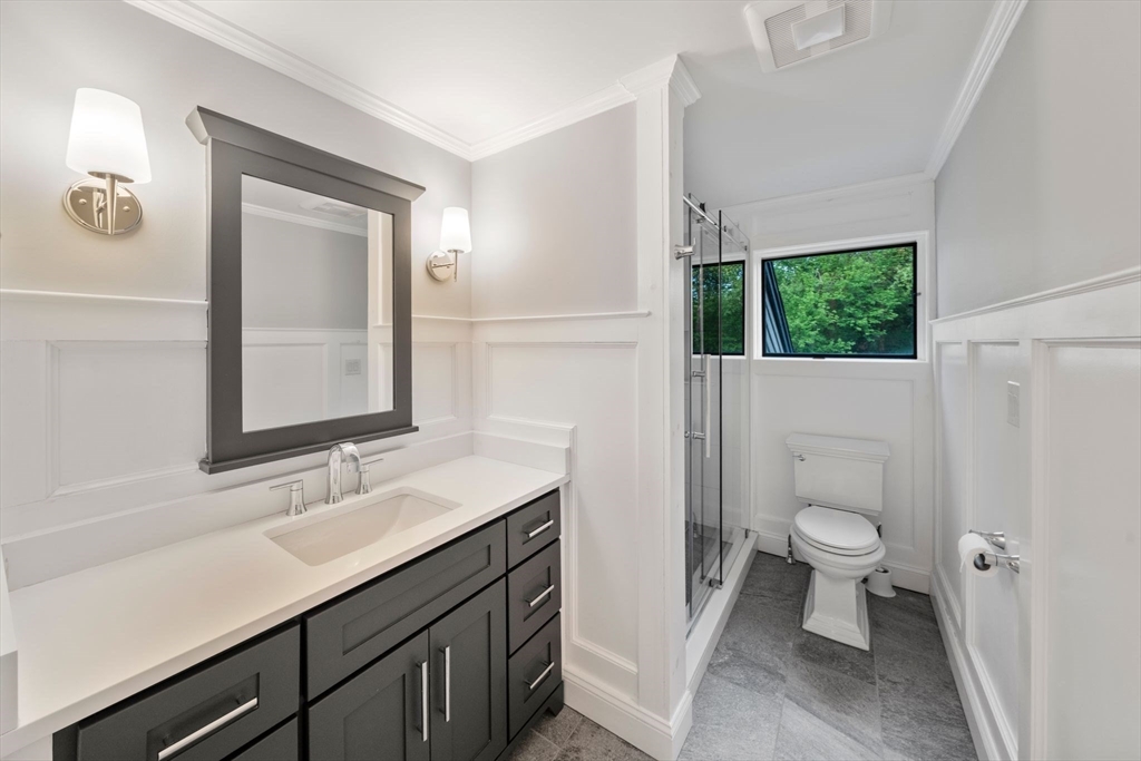 516 First Parish Road Scituate, MA 02066 - Photo 22 of 37