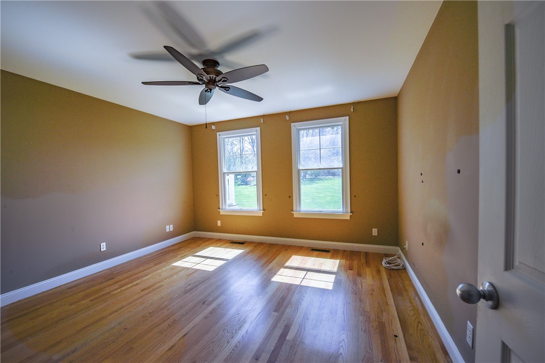 12 Sanderling Way, Unit C Middletown, RI 02842 - Photo 25 of 39