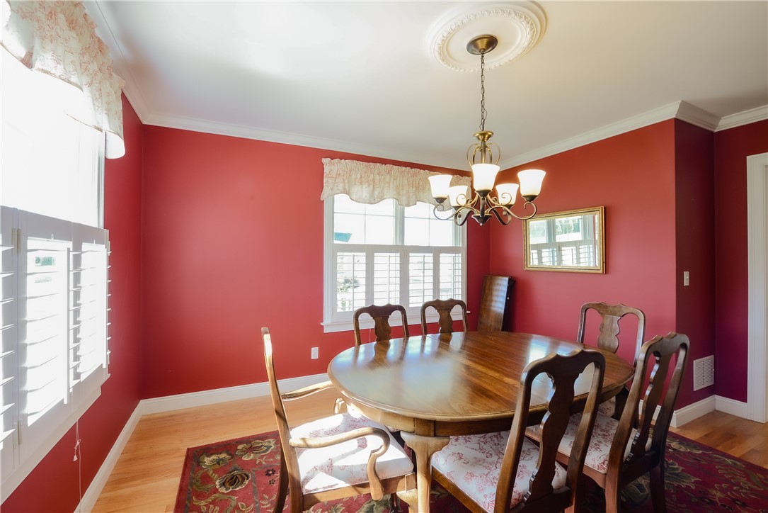 12 Sanderling Way, Unit C Middletown, RI 02842 - Photo 10 of 39