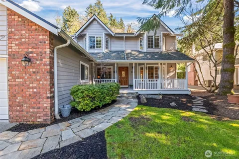 $769,950 | 2016 Golden Maples Court Northwest, Olympia, WA 98502