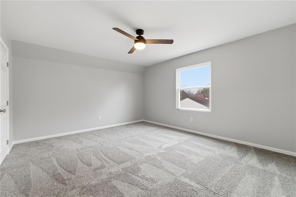 2104 Pulaski Road New Castle, PA 16105 - Photo 23 of 29 an empty room with a window
