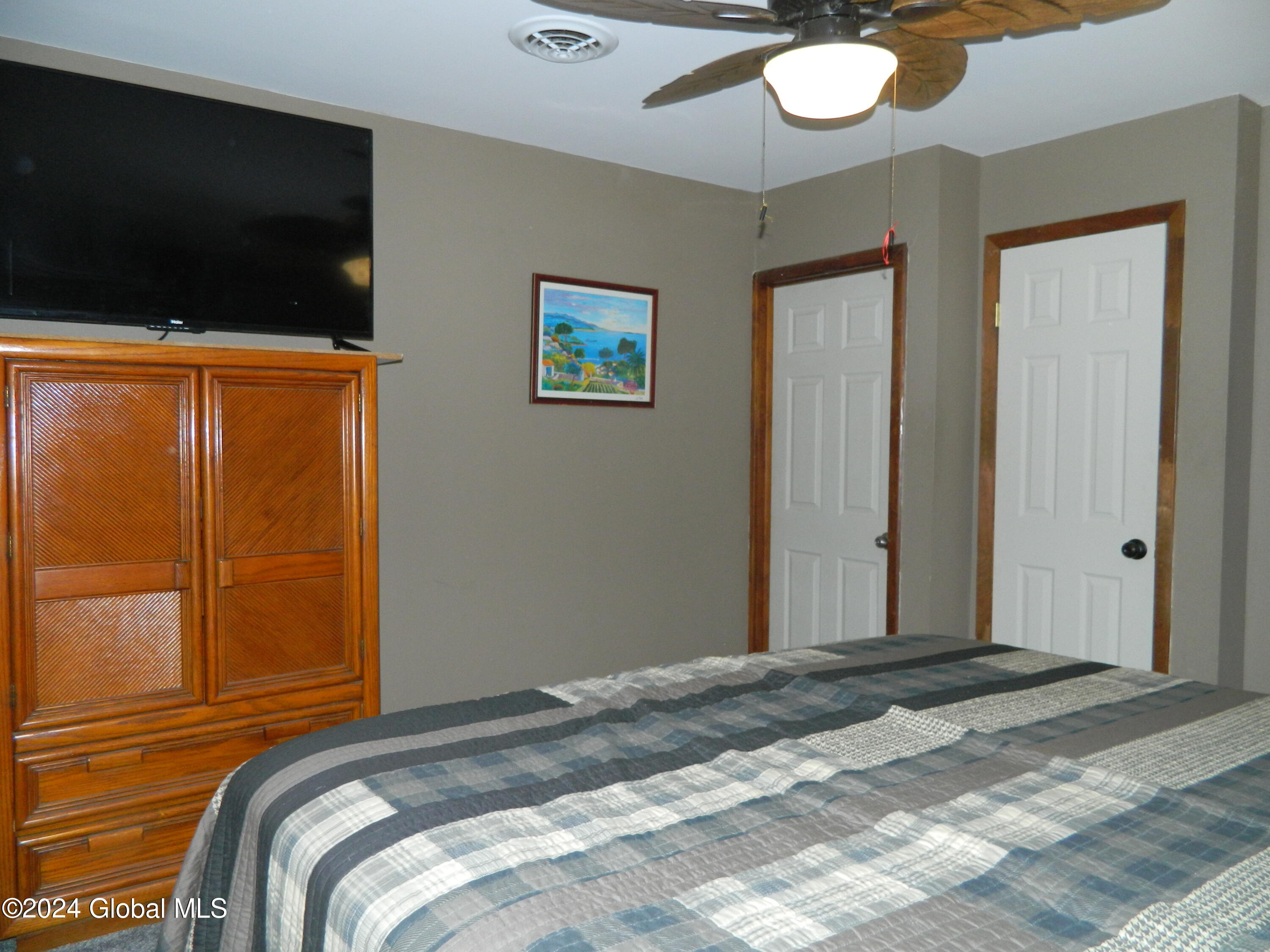1303 Schodack Valley Road Castleton-on-Hudson, NY 12033 - Photo 13 of 30 DSCN9644
