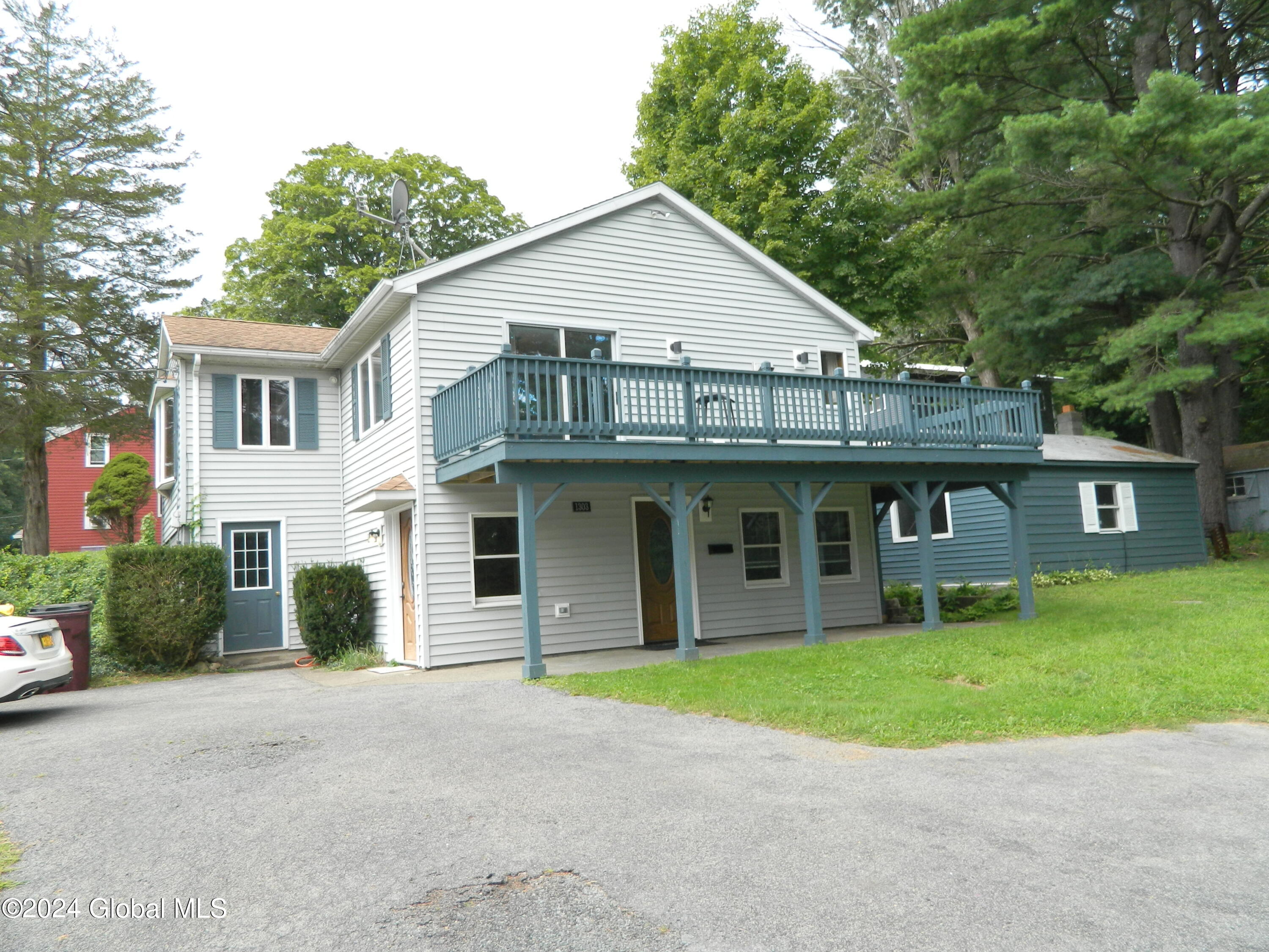 1303 Schodack Valley Road Castleton-on-Hudson, NY 12033 - Photo 27 of 30 DSCN9658
