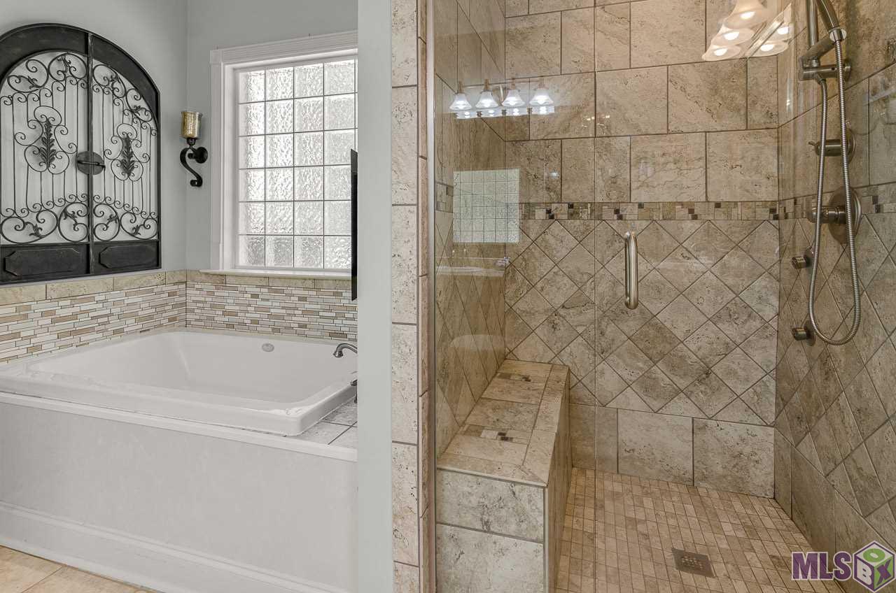17135 Charlton Road Baker, LA 70714 - Photo 11 of 27 Gallery Image 11