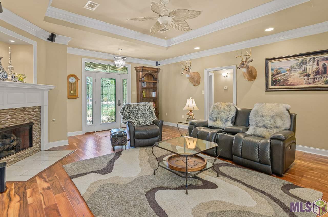 17135 Charlton Road Baker, LA 70714 - Photo 5 of 27 Gallery Image 5