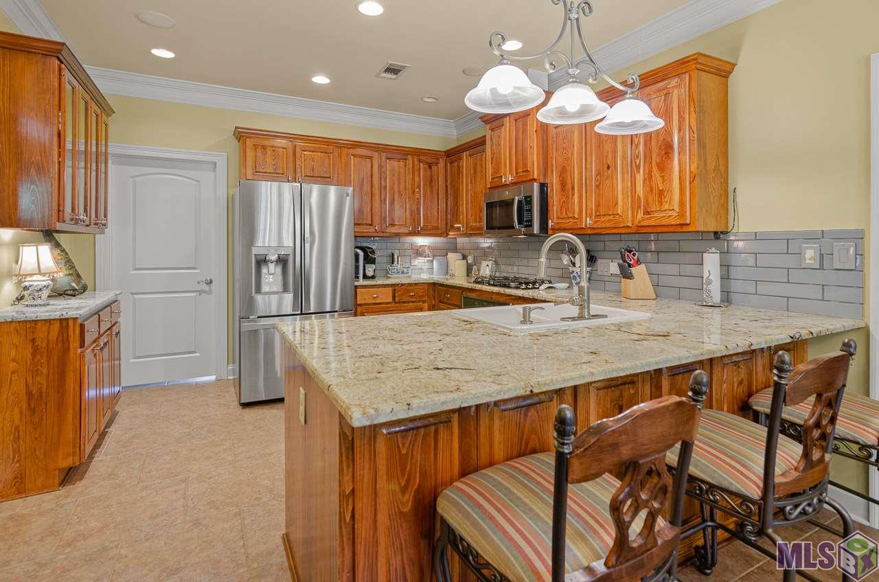 17135 Charlton Road Baker, LA 70714 - Photo 7 of 27 Gallery Image 7