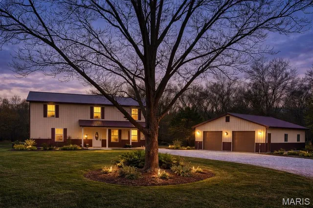 $589,500 | 116 Bailey Rose Court, Troy, MO 63379