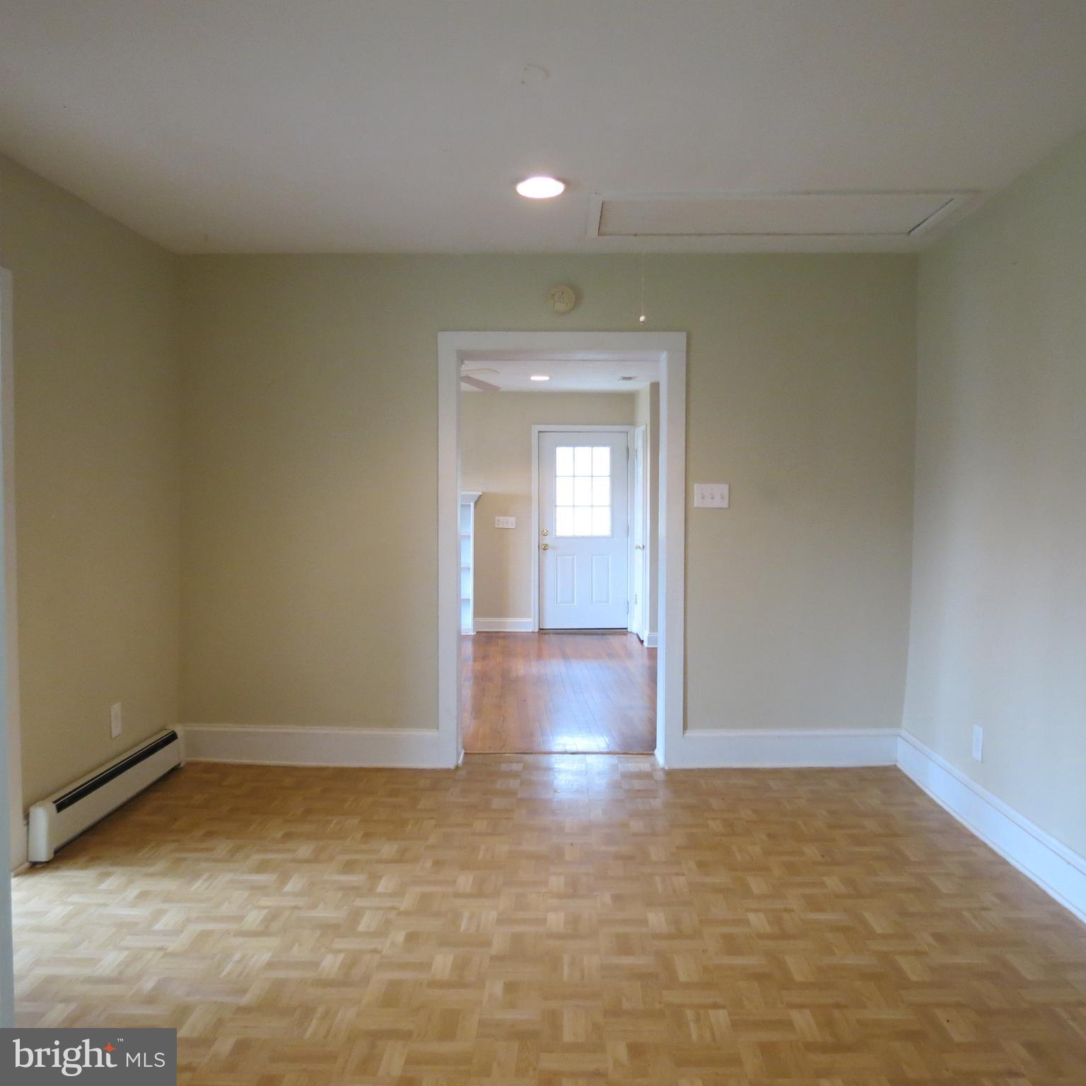 346 Riley Hollow Road Huntly, VA 22640 - Photo 9 of 15 13' X 11' Dining Room