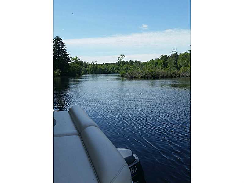 1105 Town Farm Road Coventry, RI 02816 - Photo 6 of 21 View.