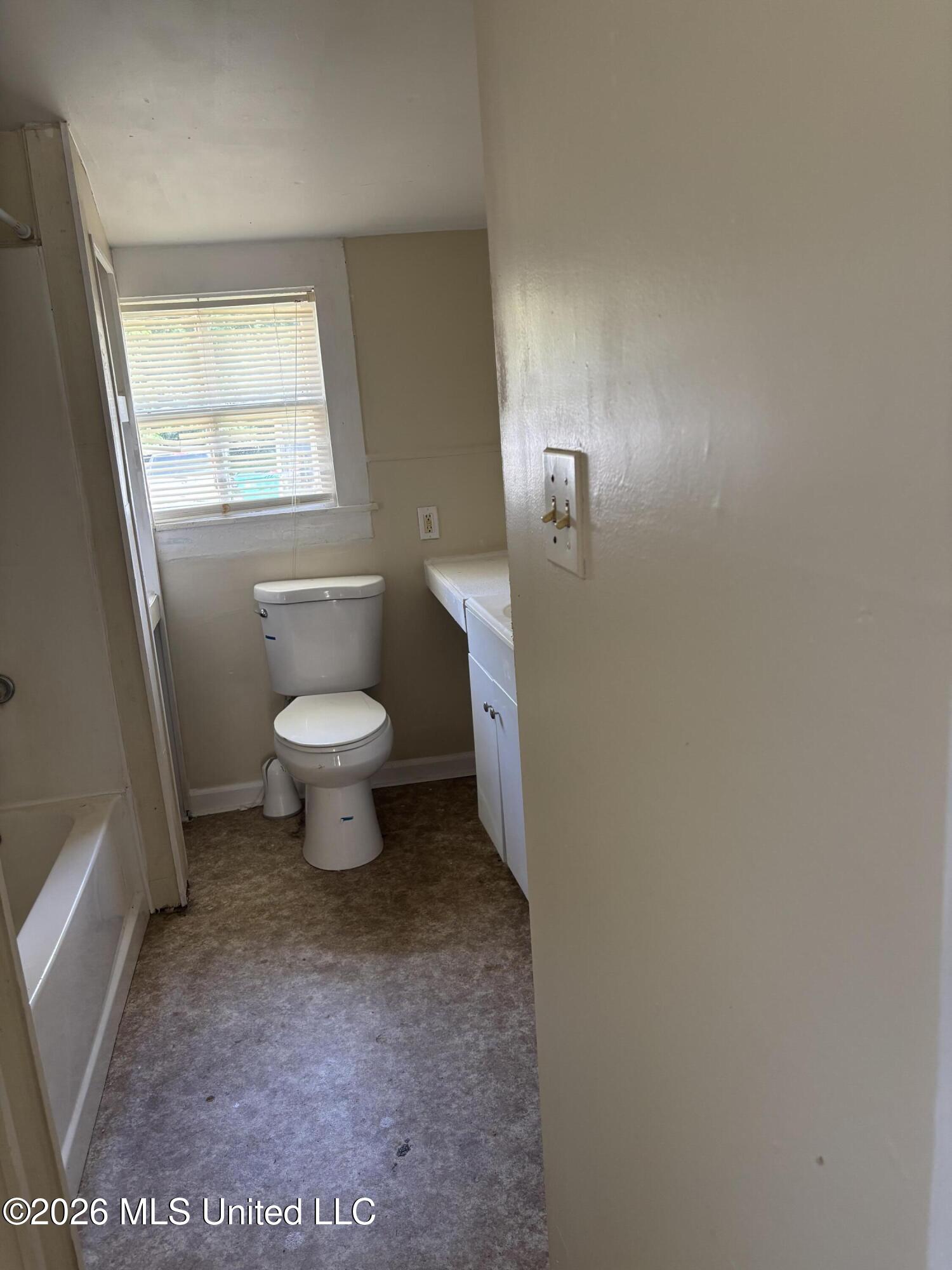 802 Union Street Brookhaven, MS 39601 - Photo 23 of 36 IMG_9145-preview 2