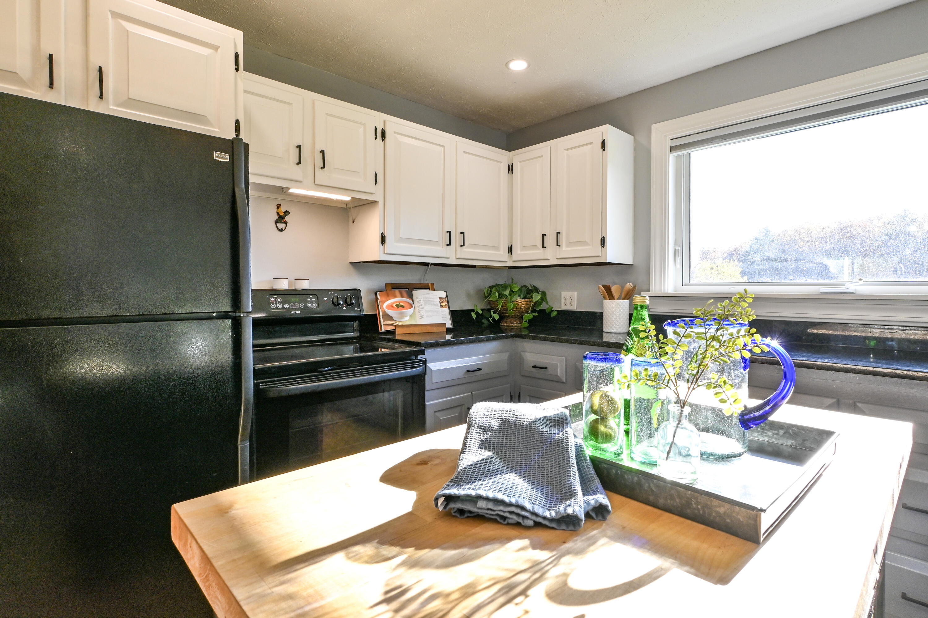 75 Mighty Street Gorham, ME 04038 - Photo 21 of 46 75MightySt-29