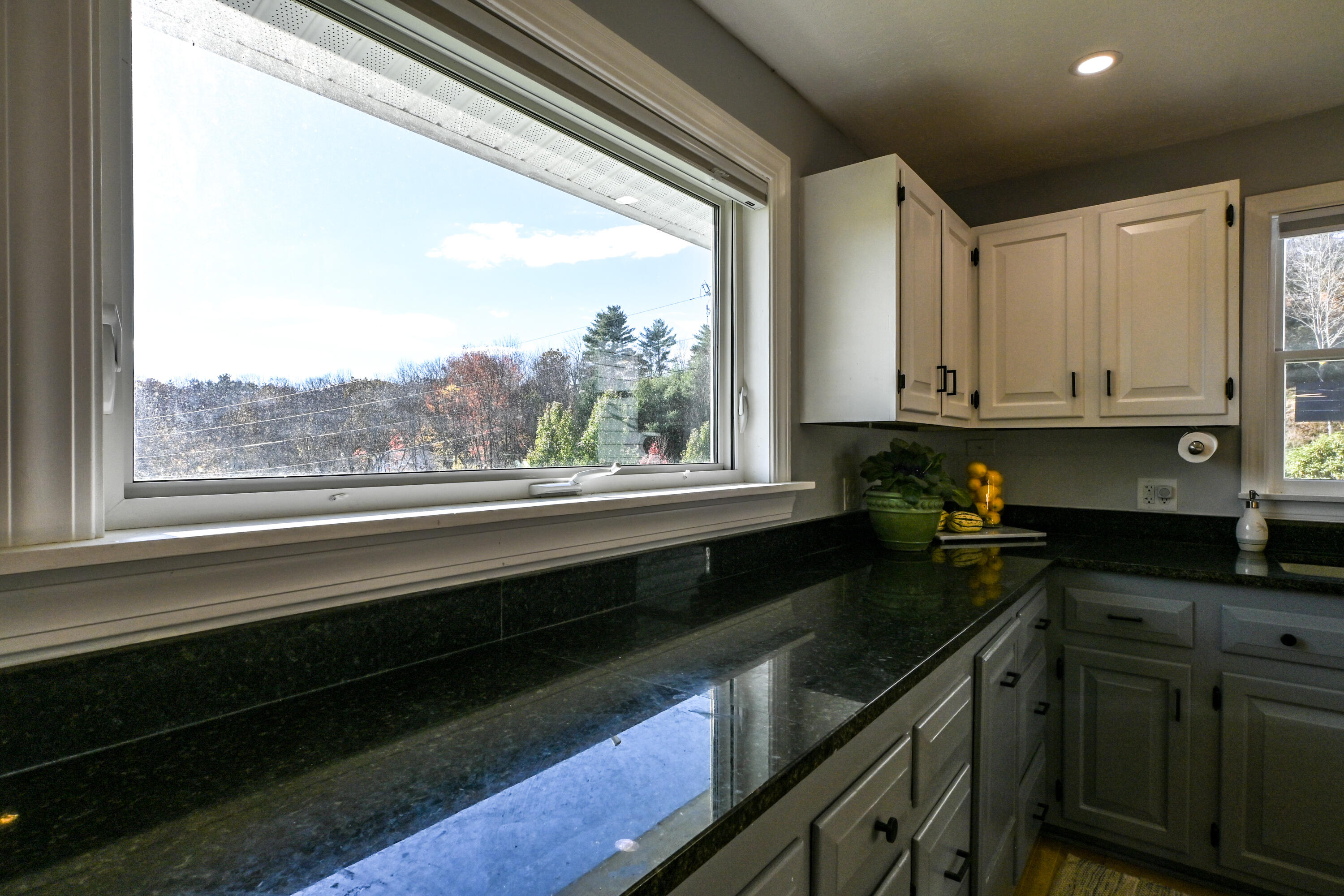 75 Mighty Street Gorham, ME 04038 - Photo 24 of 46 75MightySt-32