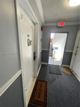 $1,890 | 13685 Northeast 10th Avenue, Unit 210, North Miami, FL 33161