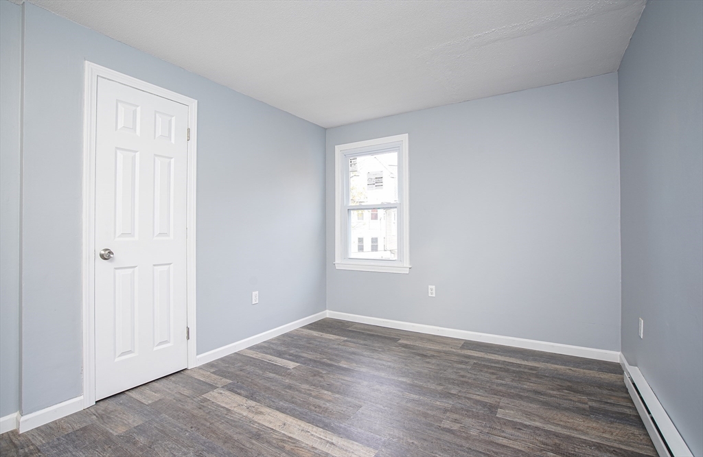 75-77 Chester Street, Unit 77 Springfield, MA 01105 - Photo 10 of 13