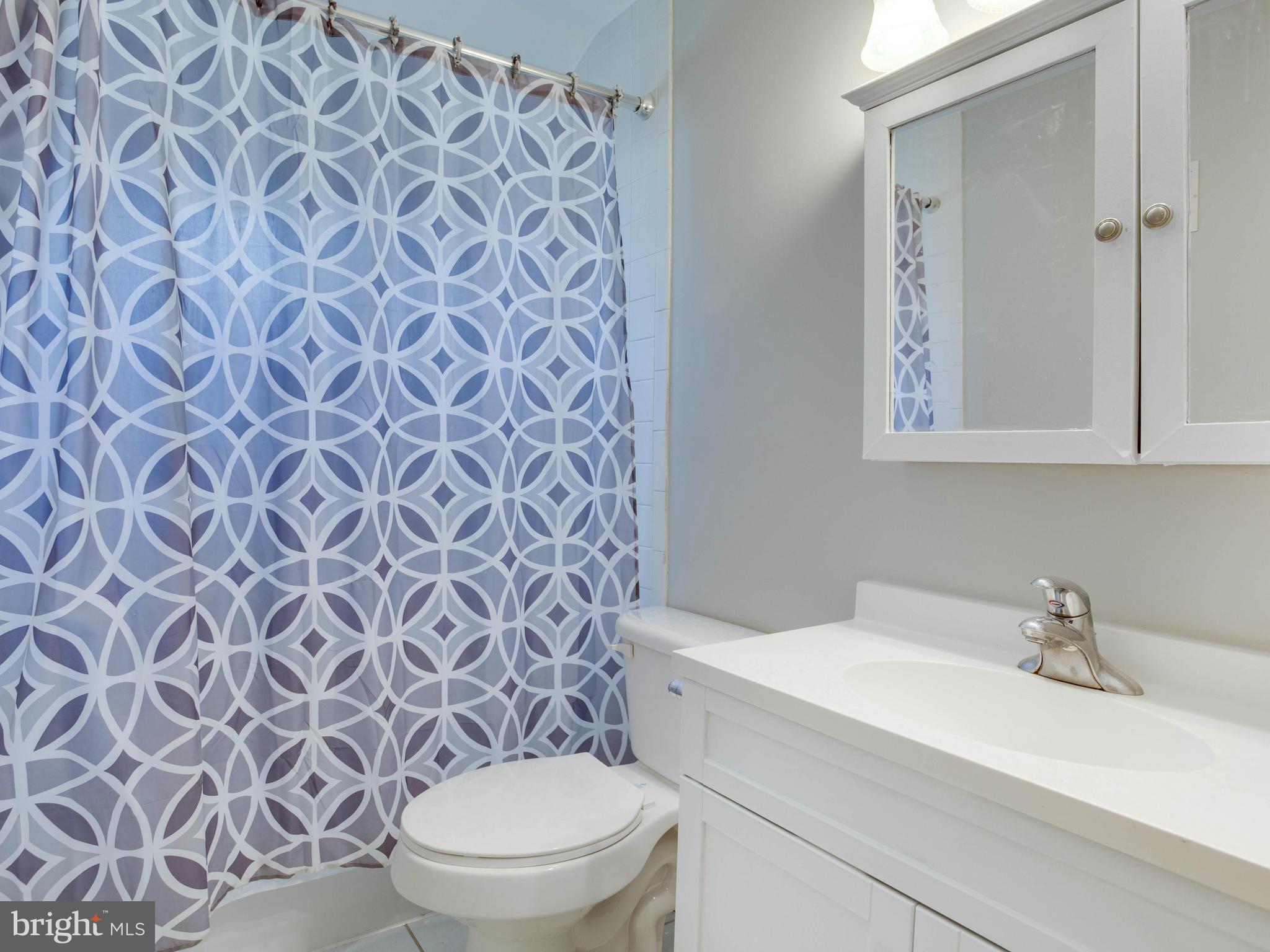 6911 Highbridge Road Bowie, MD 20720 - Photo 9 of 25 Interior (General)