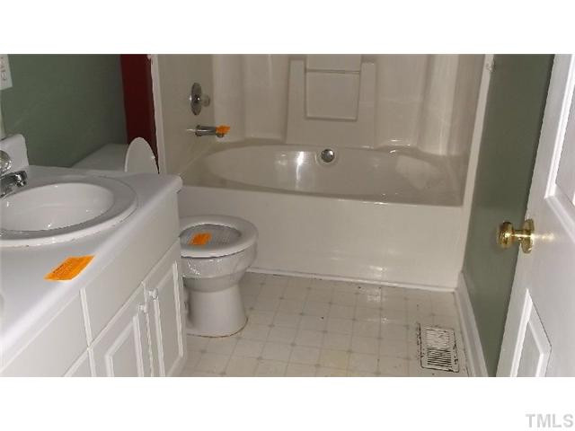 1213 Swingline Way Raleigh, NC 27610 - Photo 6 of 10 Bathroom