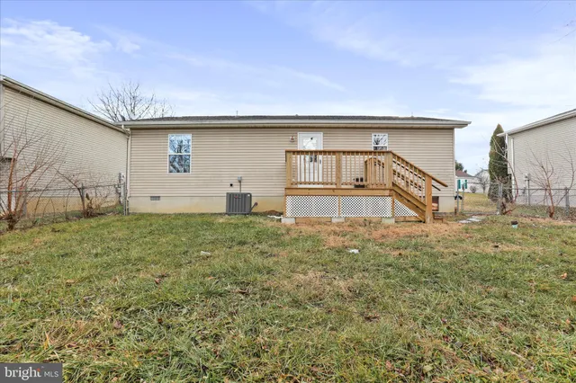 $260,000 | 105 MIdnoon Drive, Martinsburg, WV 25404