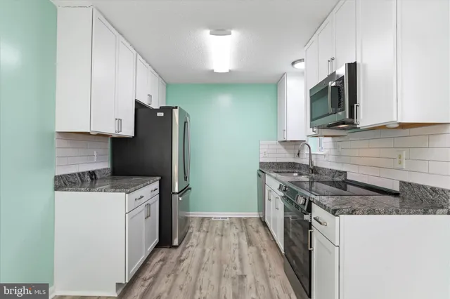 $260,000 | 105 MIdnoon Drive, Martinsburg, WV 25404