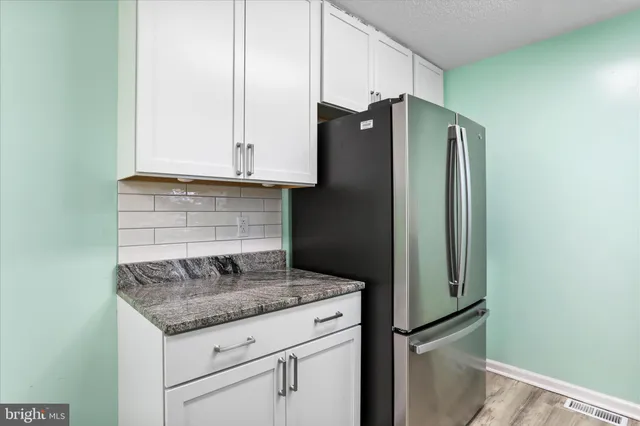 $260,000 | 105 MIdnoon Drive, Martinsburg, WV 25404