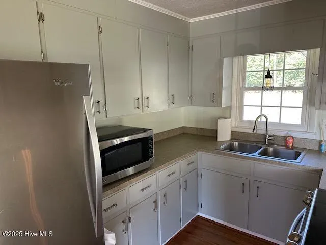 $190,000 | 1006 White Oak Drive, Kinston, NC 28504