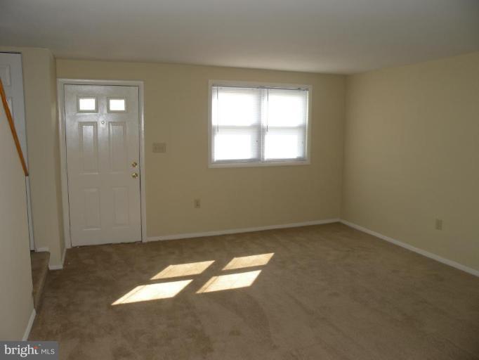 5711 Moravia Road Baltimore, MD 21206 - Photo 3 of 8 Living Room #2