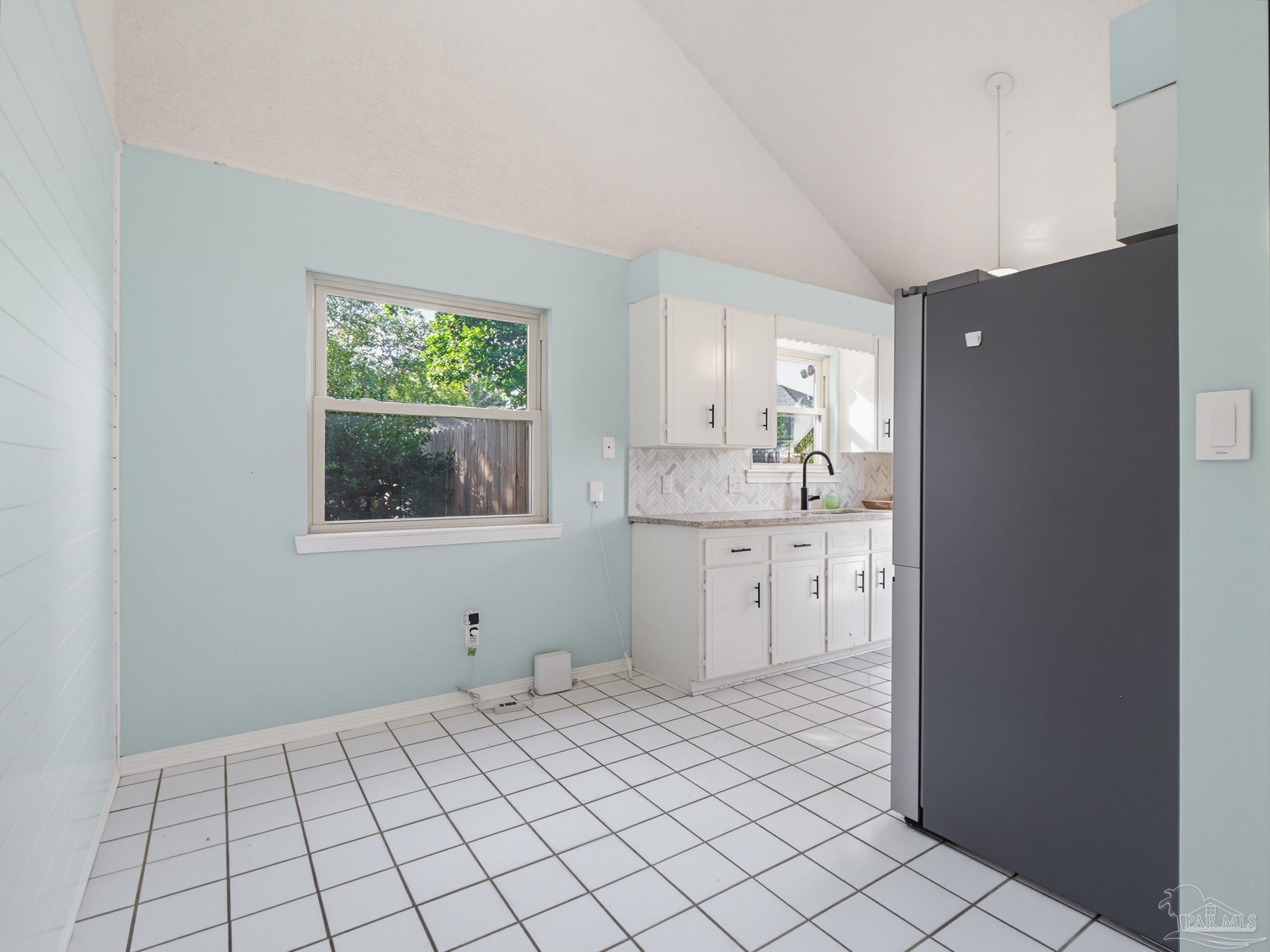 3585 Riddick Drive Pensacola, FL 32504 - Photo 14 of 31