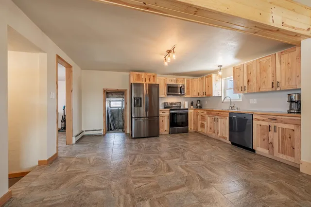 $257,000 | W9356 Highway 76, New London, WI 54961