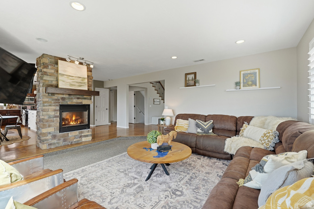 2806 Maple Cove Lane Bountiful, UT 84010 - Photo 16 of 71