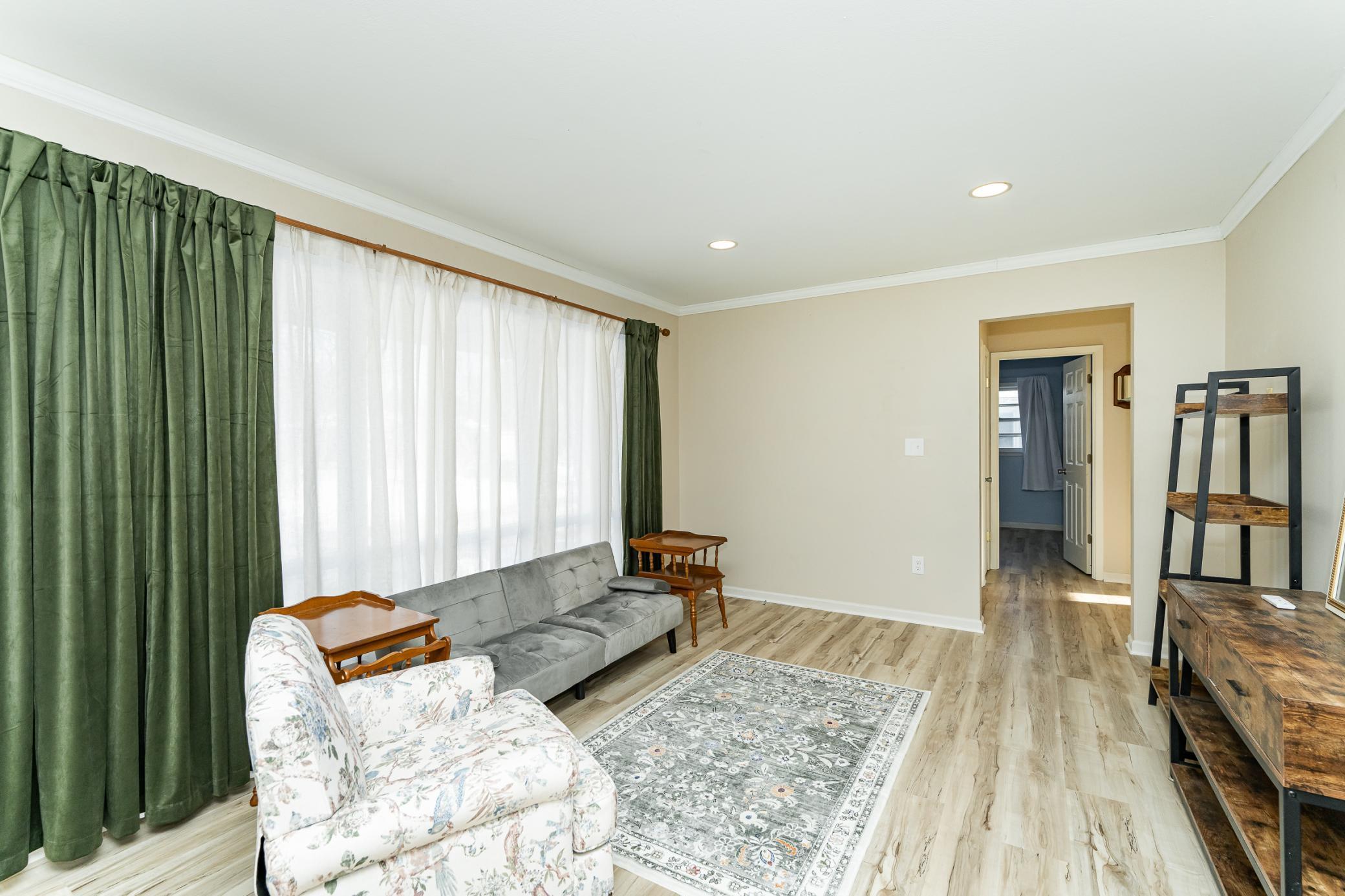 1220 Cascade Street Northwest Rochester, MN 55901 - Photo 5 of 29