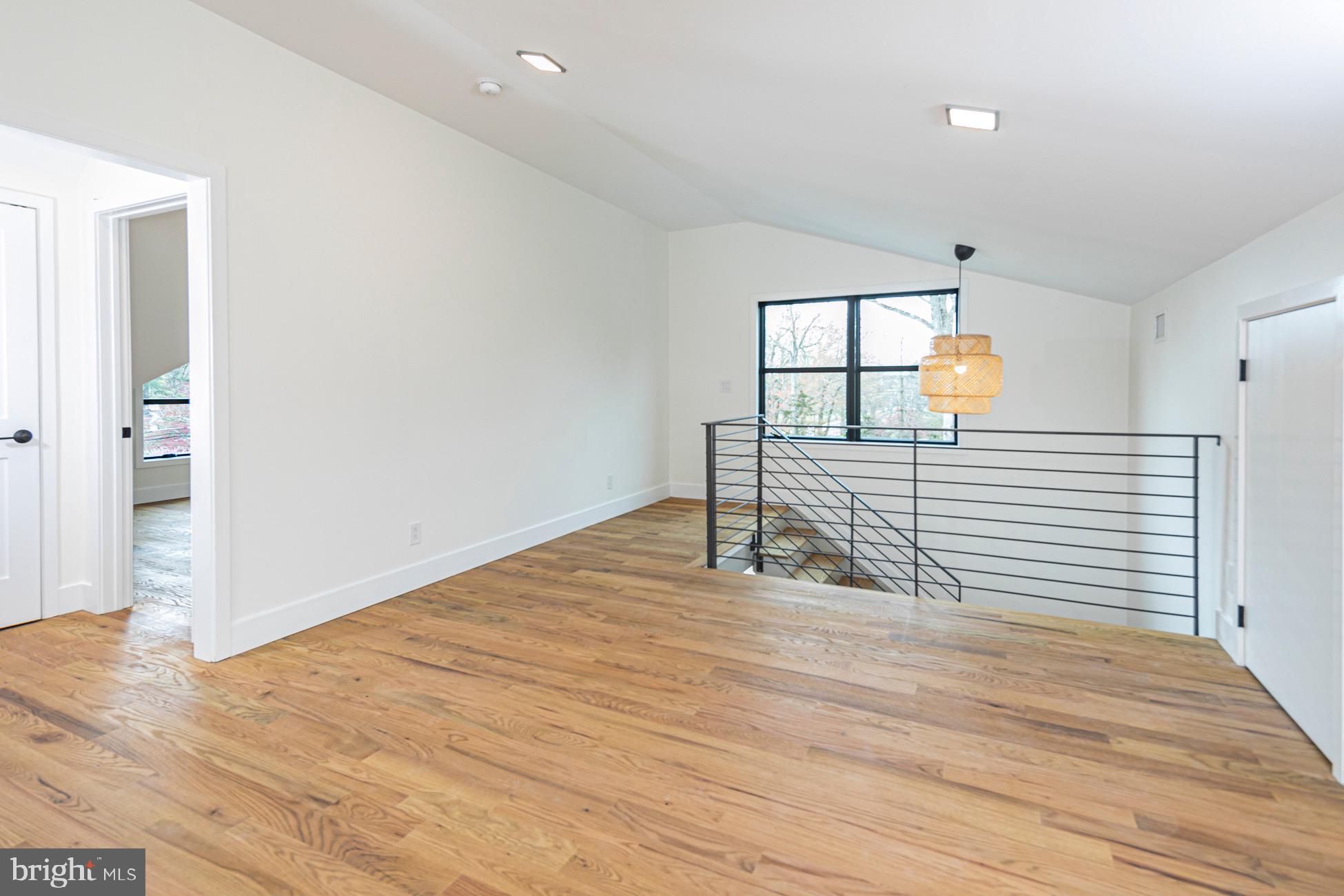 76 Valley Road Princeton, NJ 08540 - Photo 19 of 22 3rd floor loft
