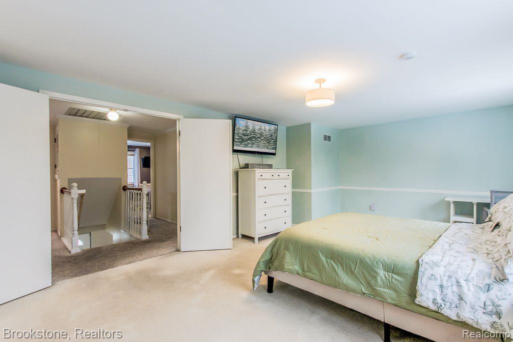 2969 Powderhorn Ridge Road Rochester Hills, MI 48309 - Photo 27 of 56