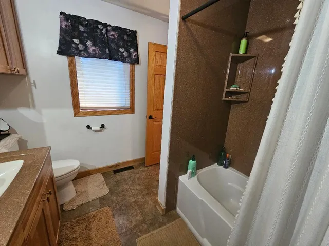 $389,900 | 37214 Woodland Drive, Cohasset, MN 55721