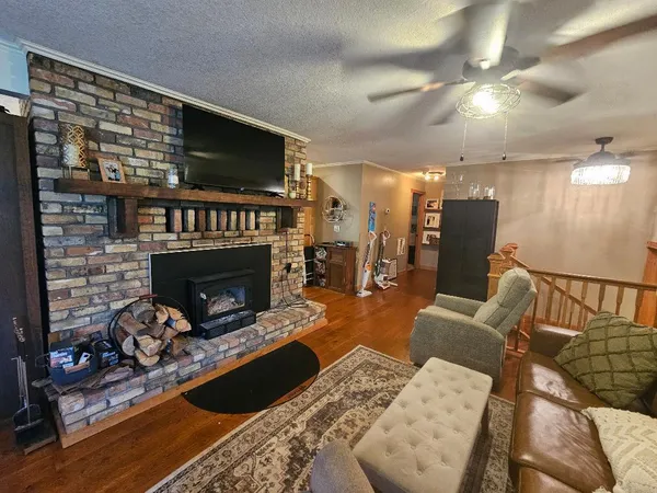 $389,900 | 37214 Woodland Drive, Cohasset, MN 55721