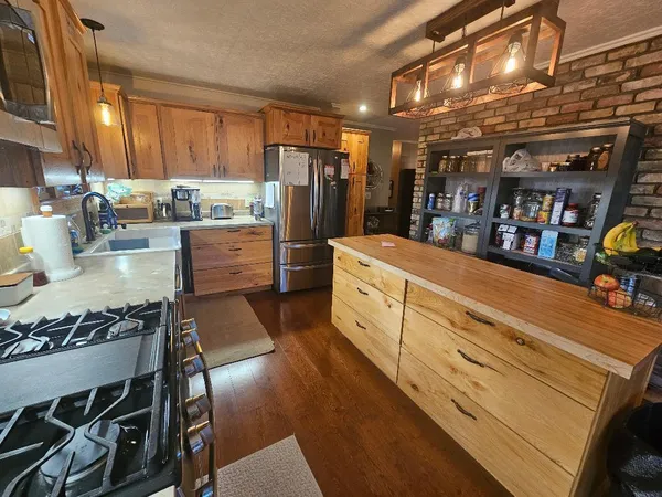 $389,900 | 37214 Woodland Drive, Cohasset, MN 55721